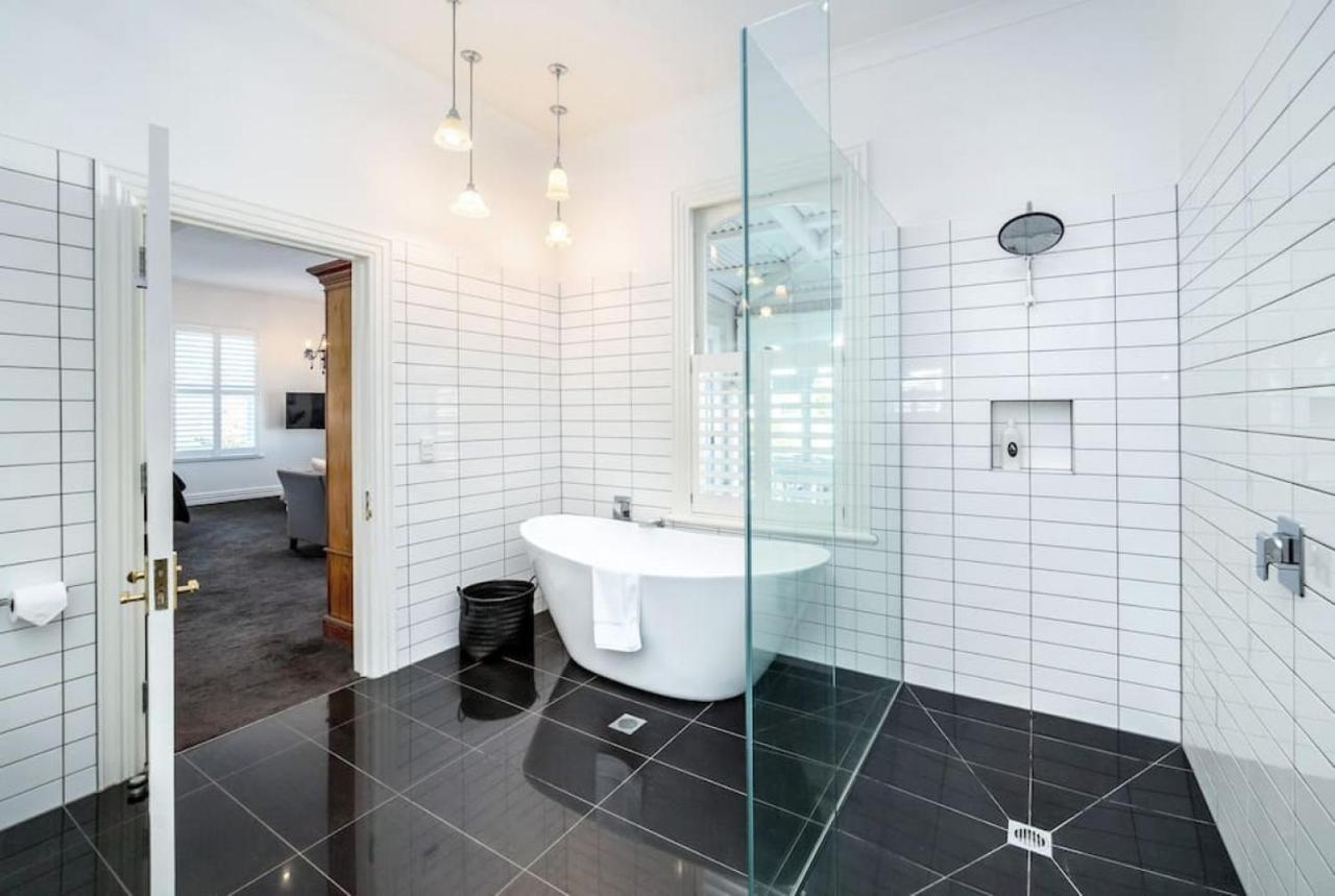 Altitude Studio Apartment Martinborough Esterno foto